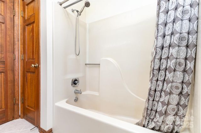 1716 Arbor Way Drive, Shelby, NC 28150