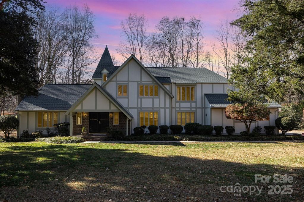 1716 Arbor Way Drive, Shelby, NC 28150