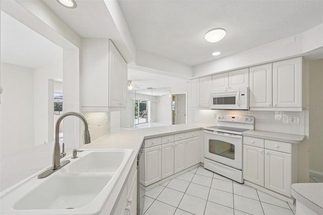 437 S SHORE DRIVE, Osprey, FL 34229