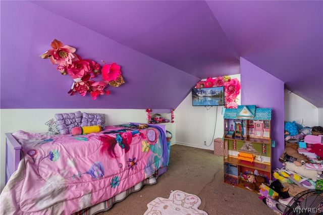 12 Leonard Post Drive, Cheektowaga, NY 14211