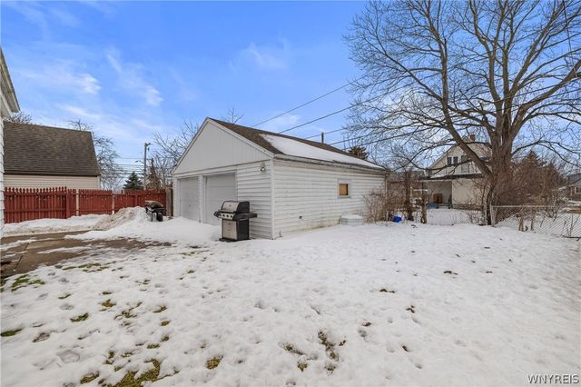 12 Leonard Post Drive, Cheektowaga, NY 14211