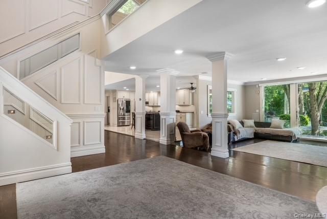 6 Fox Hunt Court, Huntington, NY 11743