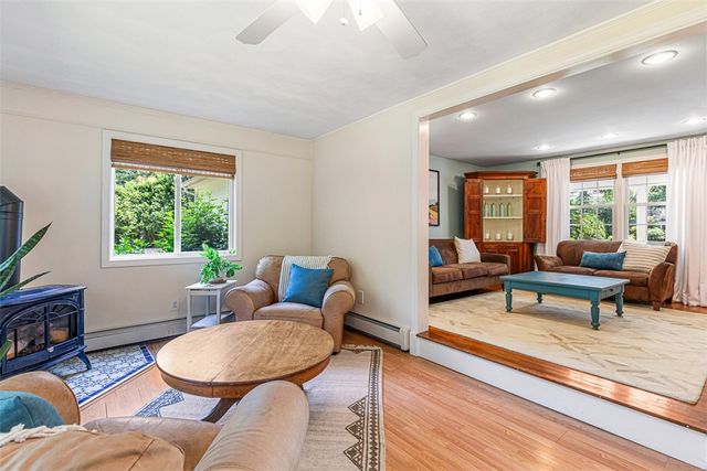 20 Terrace Drive, Barrington, RI 02806