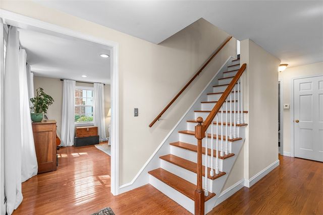 20 Terrace Drive, Barrington, RI 02806