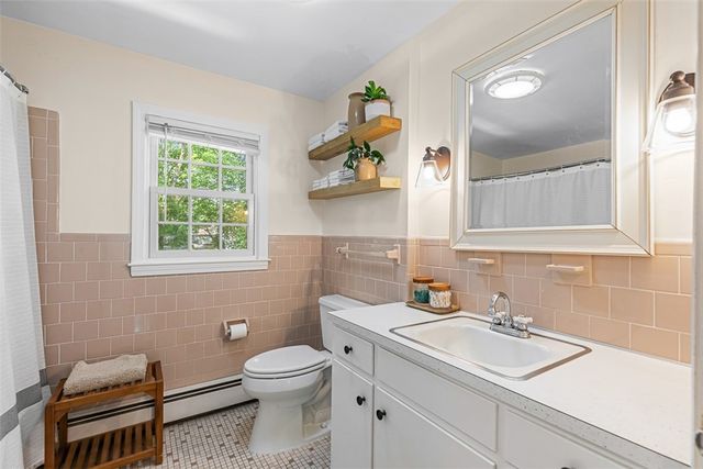 20 Terrace Drive, Barrington, RI 02806