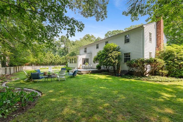 20 Terrace Drive, Barrington, RI 02806