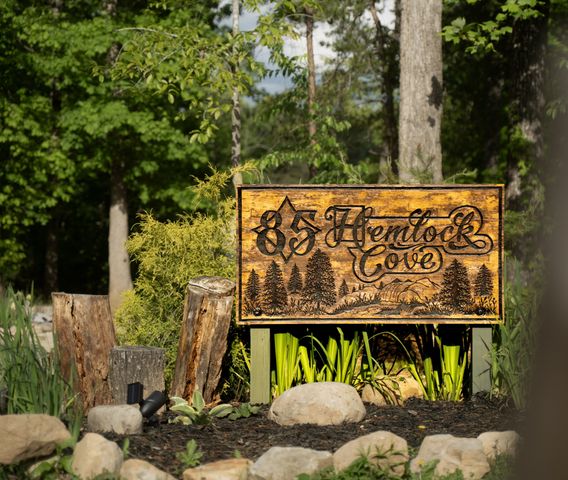 85 Hemlock Cv, Tracy City, TN 37387