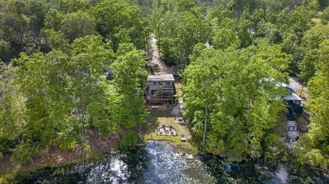 85 Hemlock Cv, Tracy City, TN 37387