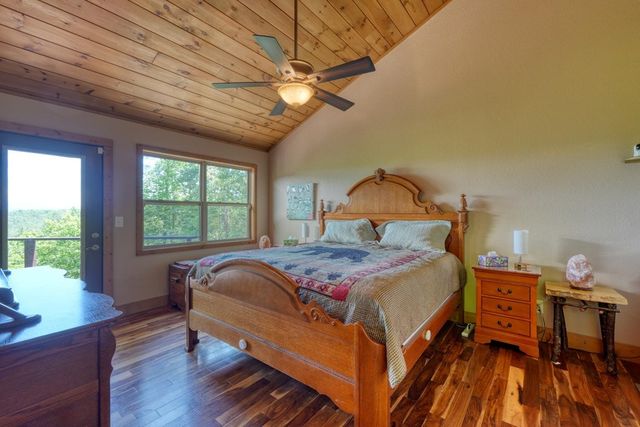 855 Smokey Hollow Drive, Murphy, NC 28906