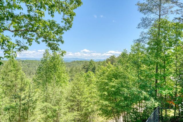 855 Smokey Hollow Drive, Murphy, NC 28906