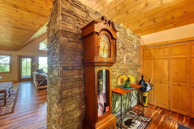 855 Smokey Hollow Drive, Murphy, NC 28906