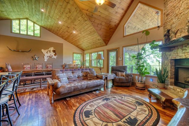 855 Smokey Hollow Drive, Murphy, NC 28906
