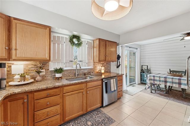 888 Orchard Avenue, Barberton, OH 44203