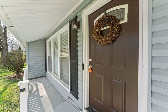 888 Orchard Avenue, Barberton, OH 44203