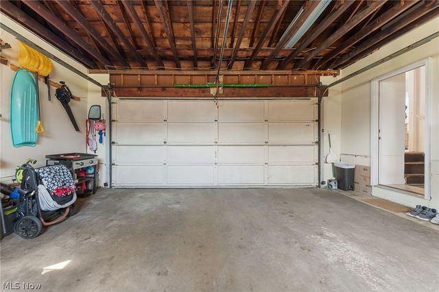 888 Orchard Avenue, Barberton, OH 44203