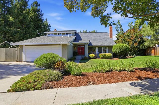 560 Tawny Drive, Pleasanton, CA 94566