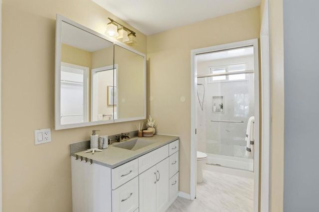 560 Tawny Drive, Pleasanton, CA 94566