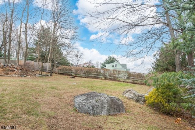 131 Taylortown Rd, Montville Twp., NJ 07005