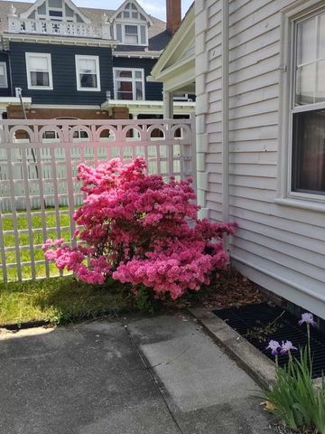 36 UNDERWOOD Drive, Pawtucket, RI 02860