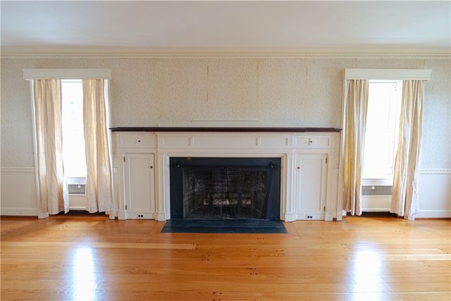36 UNDERWOOD Drive, Pawtucket, RI 02860