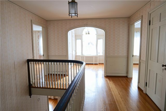 36 UNDERWOOD Drive, Pawtucket, RI 02860