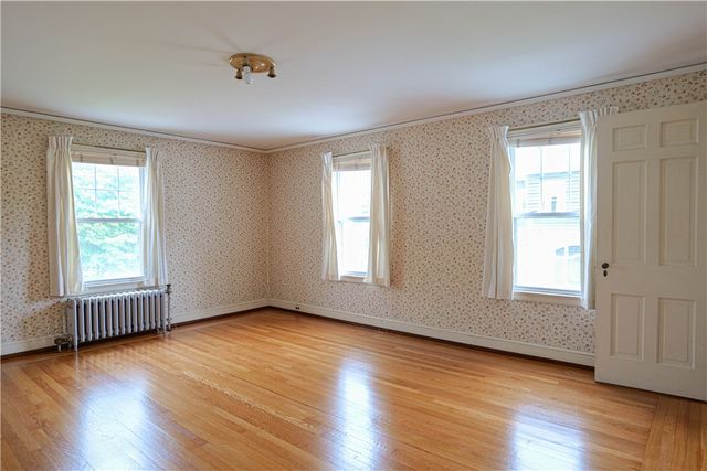 36 UNDERWOOD Drive, Pawtucket, RI 02860