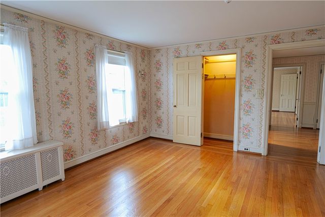 36 UNDERWOOD Drive, Pawtucket, RI 02860