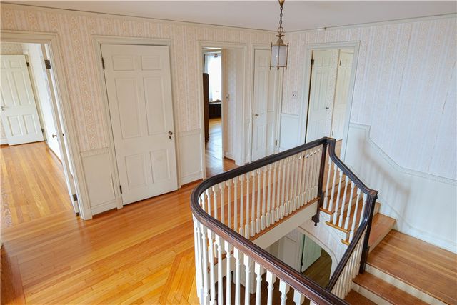 36 UNDERWOOD Drive, Pawtucket, RI 02860