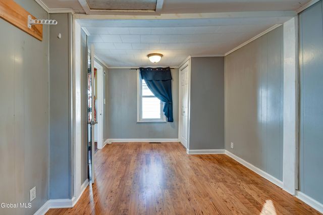 1617 7th Avenue, Schenectady, NY 12303