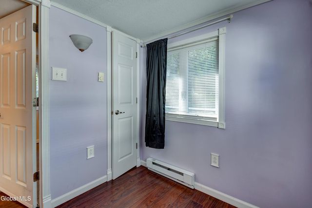 1617 7th Avenue, Schenectady, NY 12303