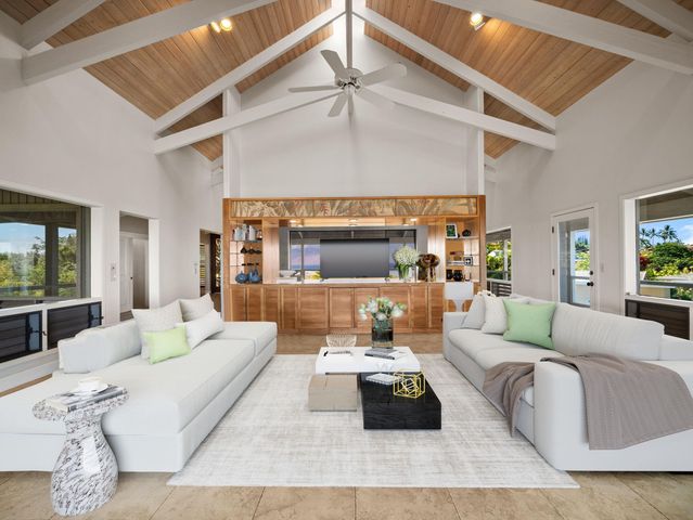 978 Kupulau Dr, Kihei, HI 96753