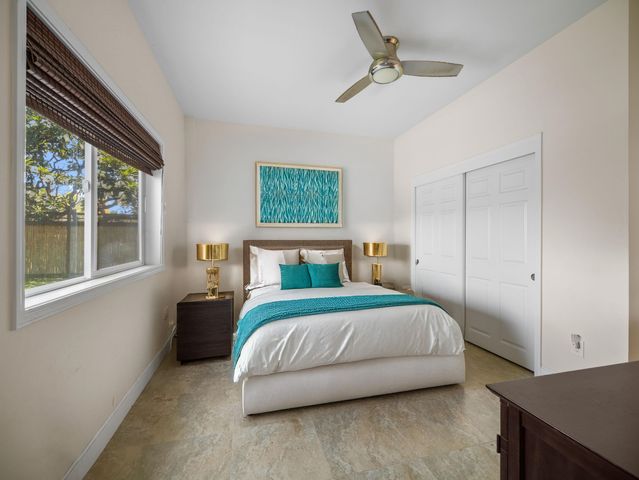 978 Kupulau Dr, Kihei, HI 96753