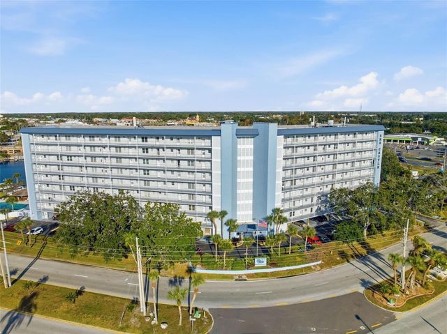 4939 FLORAMAR TERRACE 712, New Port Richey, FL 34652