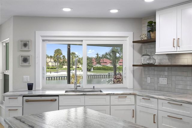 4995 58TH AVENUE S, St Petersburg, FL 33715