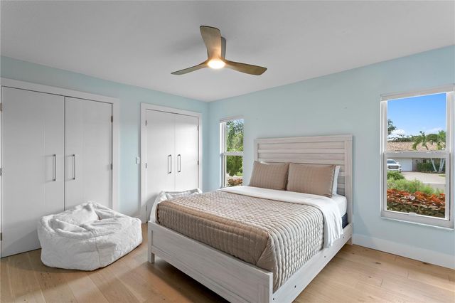4995 58TH AVENUE S, St Petersburg, FL 33715