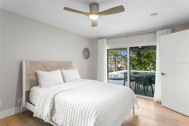 4995 58TH AVENUE S, St Petersburg, FL 33715