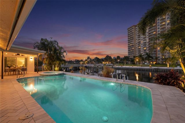 4995 58TH AVENUE S, St Petersburg, FL 33715