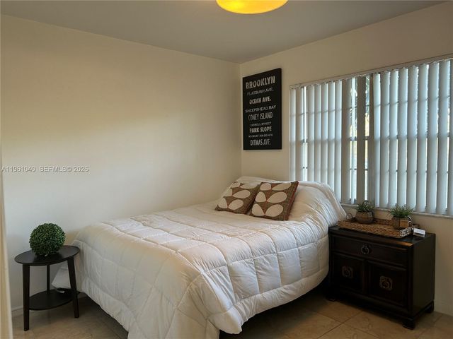 100 SW 130th Terrace 109C, Pembroke Pines, FL 33027