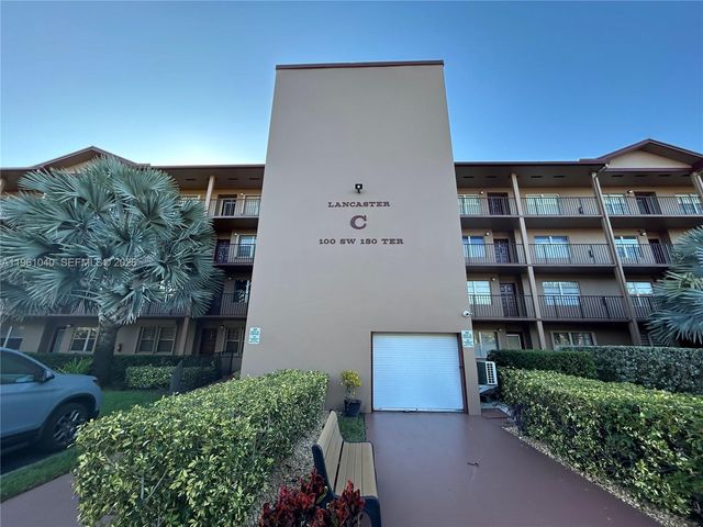 100 SW 130th Terrace 109C, Pembroke Pines, FL 33027
