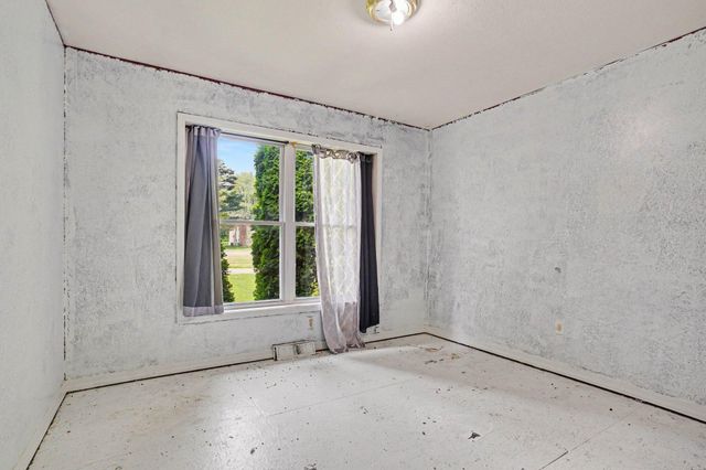 524 Graham Street, Cassopolis, MI 49031