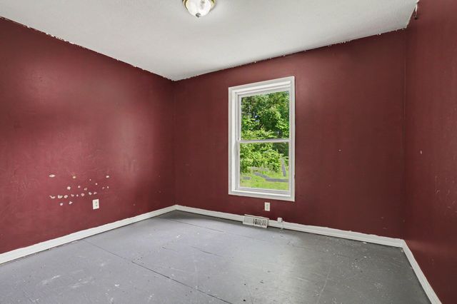 524 Graham Street, Cassopolis, MI 49031