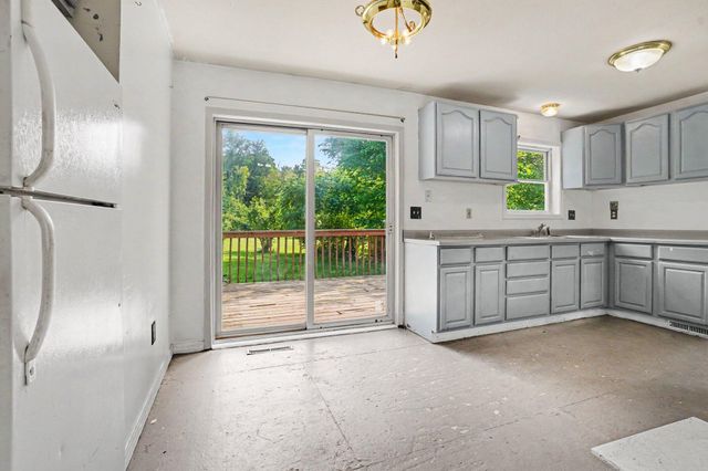 524 Graham Street, Cassopolis, MI 49031