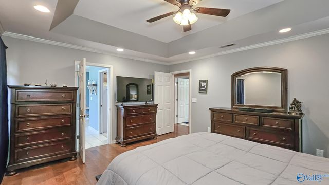 1100 Rain Tree Drive, Tuscumbia, AL 35674