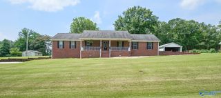 1100 Rain Tree Drive, Tuscumbia, AL 35674