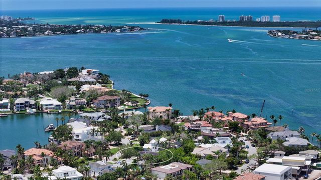 1387 HARBOR DRIVE, Sarasota, FL 34239