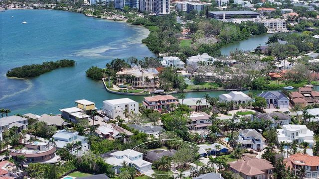 1387 HARBOR DRIVE, Sarasota, FL 34239