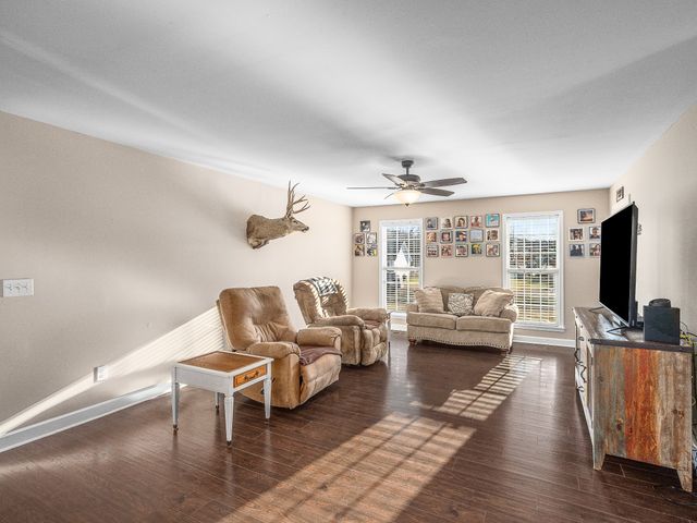 265 Sagewood Dr, Pulaski, TN 38478