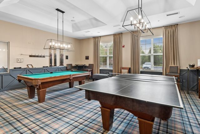 3731 Chesapeake Lane, Naperville, IL 60564