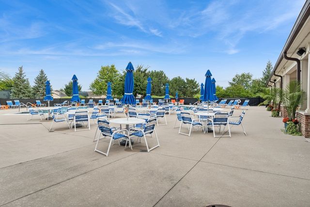 3731 Chesapeake Lane, Naperville, IL 60564
