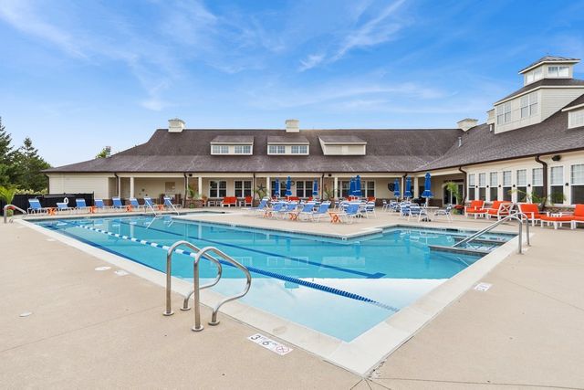 3731 Chesapeake Lane, Naperville, IL 60564